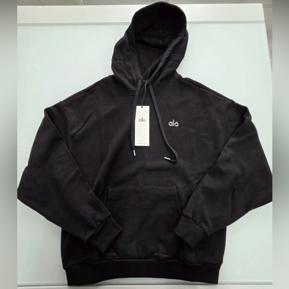 NWT Alo Yoga Womens Black Accolade Hoodie